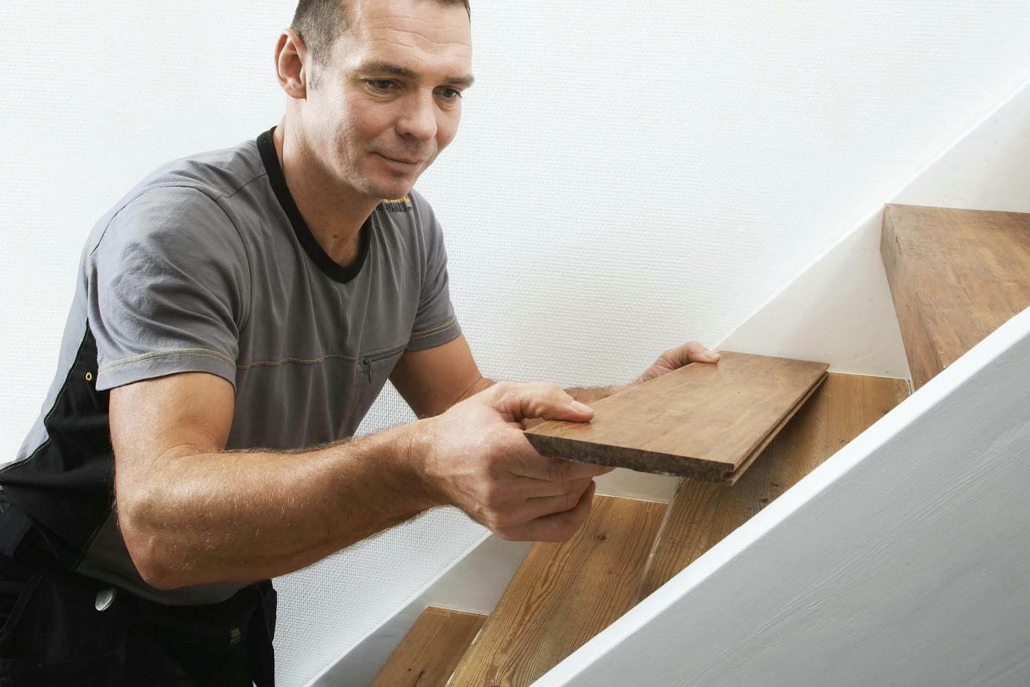 Reparera de slitna stegen Reparera de slitna stegen